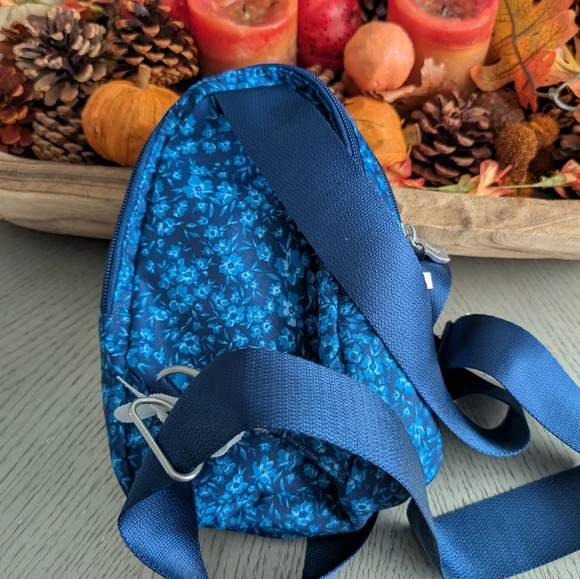 BaggalliniFloral Backpack in Blue